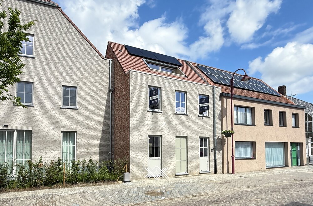 afgewerkte-nieuwbouwwoning-met-vier-slaapkamers-6-btw-mogelijk024.jpg