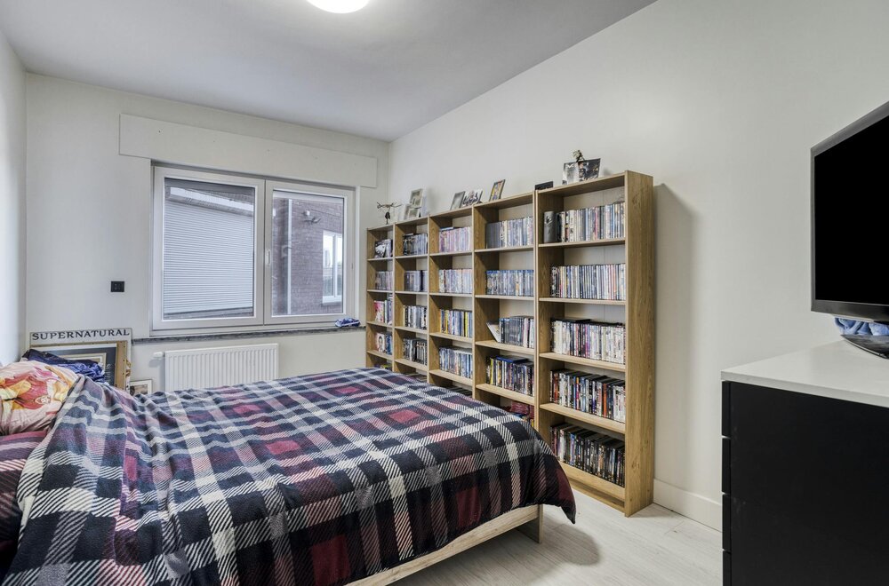 lichtrijk-2-slpk-appartement-te-koop-in-centrum-roeselare008.jpg