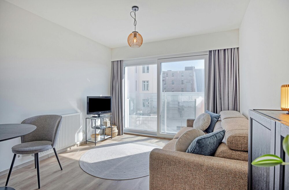 prachtig-gerenoveerde-studio-met-zijdelings-zeezicht-002.jpg