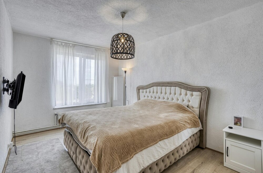 instapklaar-appartement-met-3-slaapkamers-en-terras-te-koop-in-hoboken004.jpg