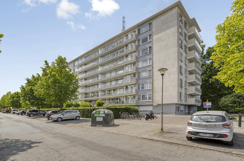 instapklaar-appartement-met-3-slaapkamers-en-terras-te-koop-in-hoboken011.jpg