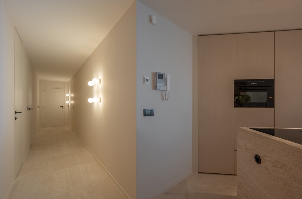 luxueus-gerenoveerd-appartement-met-frontaal-zeezicht-op-toplocatie020.jpg