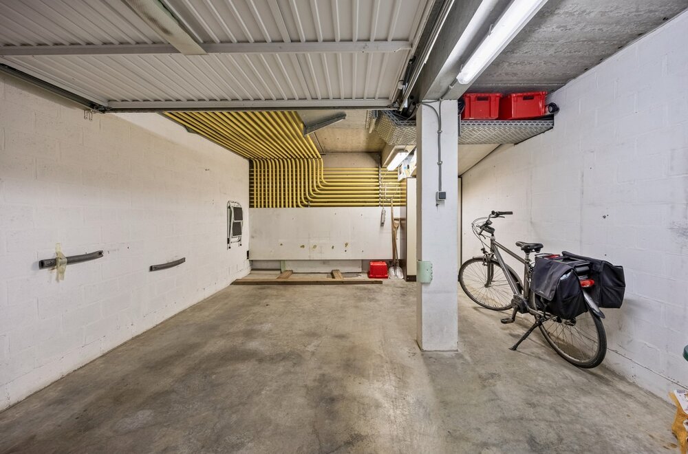 ruim-en-energiezuinig-appartement-met-garage-te-brugge018.jpg