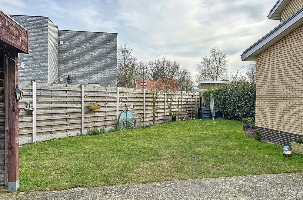 uiterst-ruim-huis-op-608-m-in-koksijde004.jpg