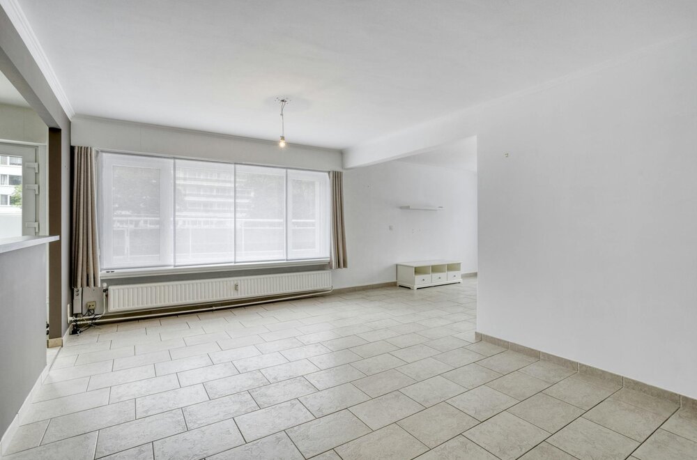 instapklaar-appartement-met-2-slaapkamers-en-terras-te-koop-in-hoboken002.jpg