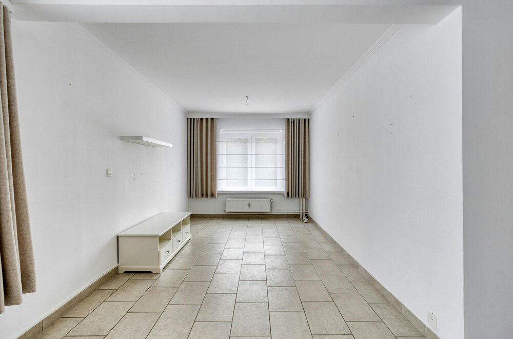 instapklaar-appartement-met-2-slaapkamers-en-terras-te-koop-in-hoboken003.jpg