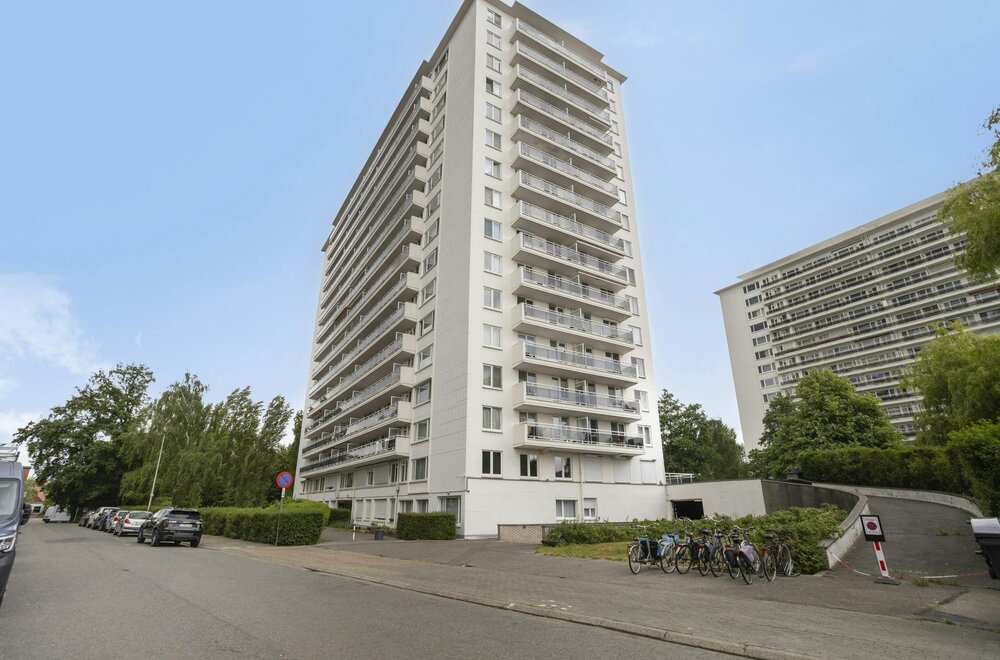 instapklaar-appartement-met-2-slaapkamers-en-terras-te-koop-in-hoboken015.jpg