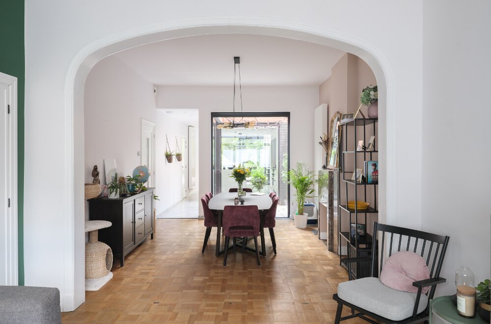 charmante-burgerwoning-bvo-214-m-met-3-slaapkamers-en-zonnige-tuin-009.jpg
