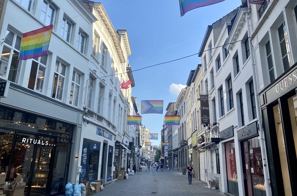 aaa-locatie-verhuurd-handelshuis002.jpg