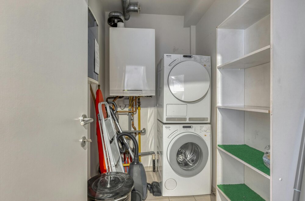 1-slaapkamer-appartement-te-koop-in-het-centrum-van-brussel-006.jpg