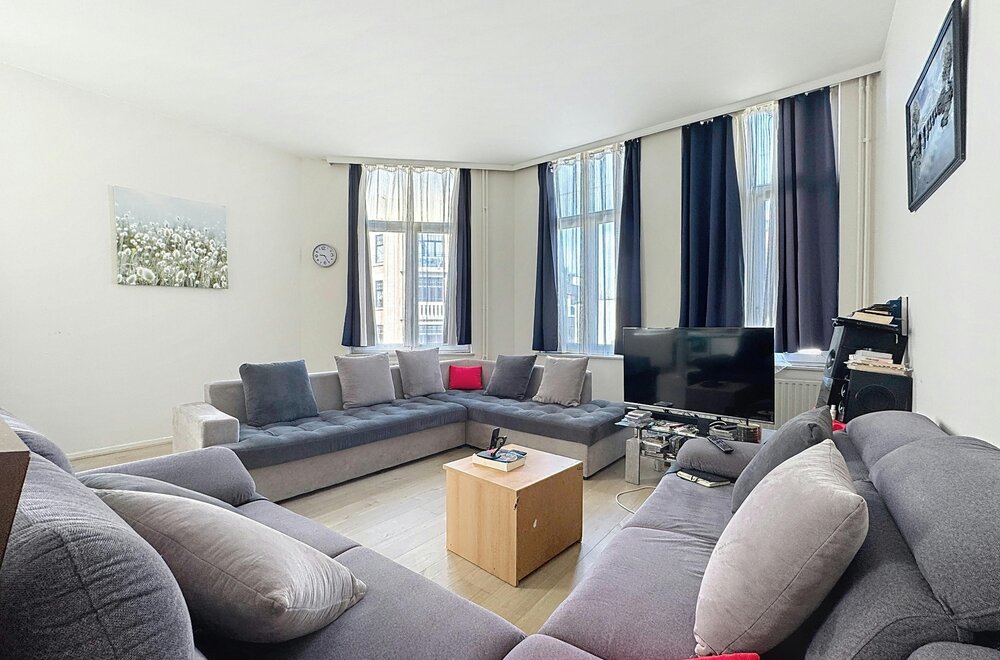 appartement-te-brussel-hoogstraat-marollen-004.jpg