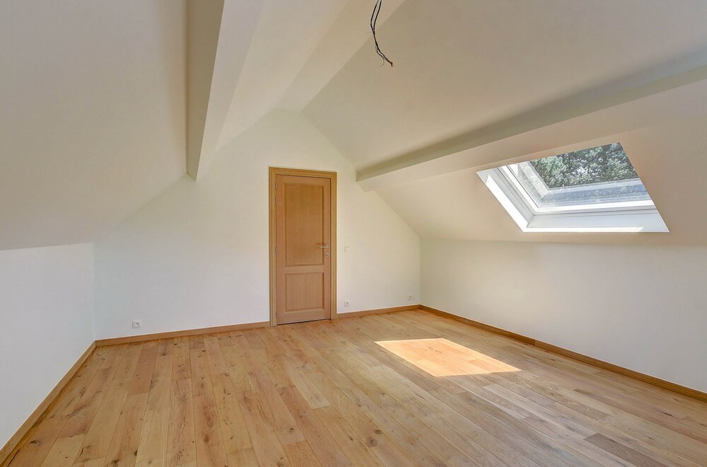 prachtige-gerenoveerde-gezinswoning-met-leuke-grond-016.jpg