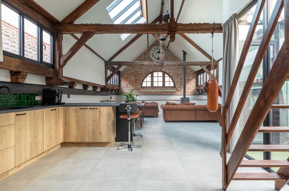 loft-stijl-en-comfort-in-voormalig-fabrieksgebouw001.jpg