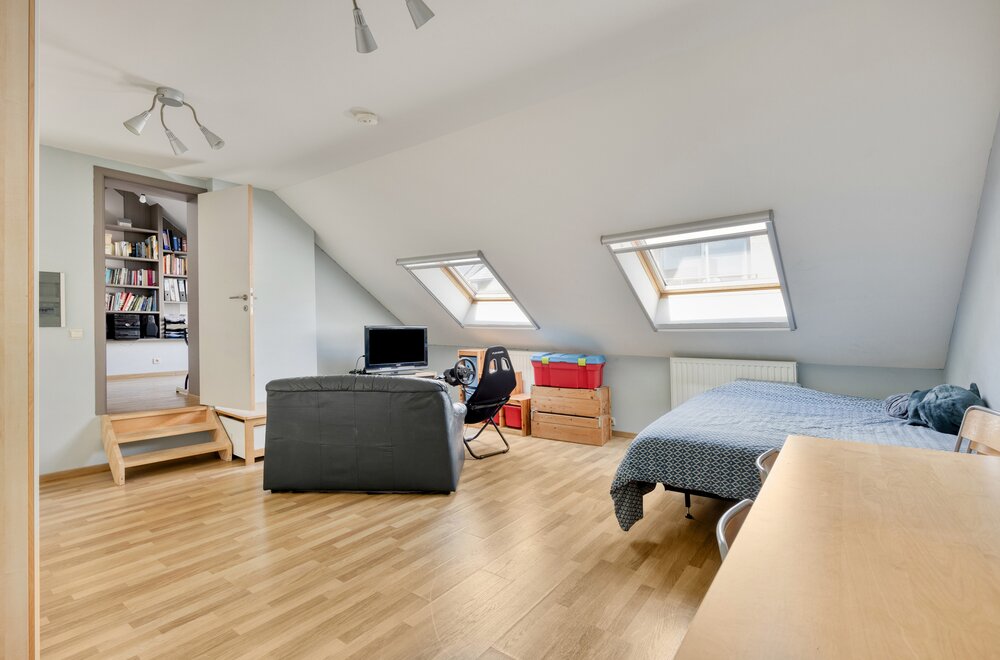 ruime-woning-met-tuin-en-garage-te-koop-in-kessel-lo025.jpg