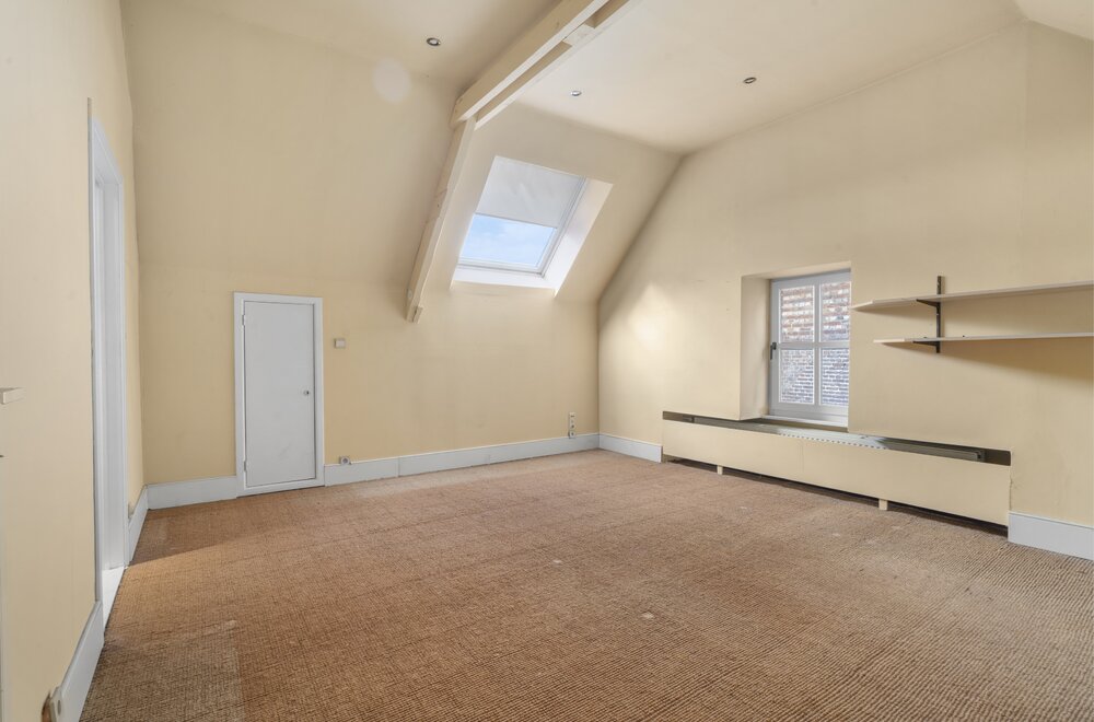 karaktervolle-woning-met-orangerie-te-koop-in-ekeren010.jpg