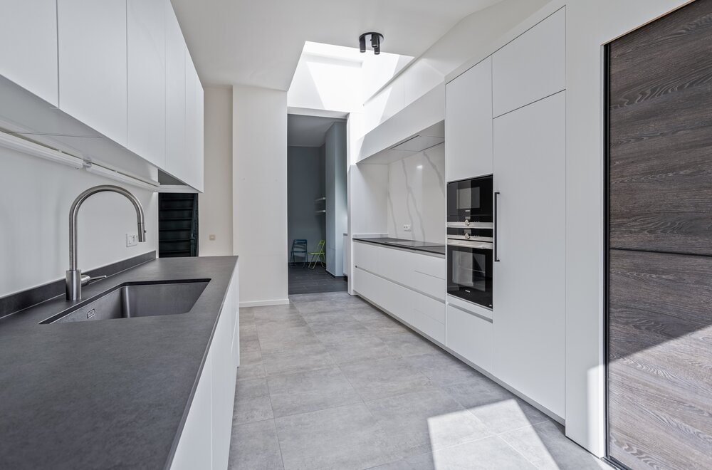 stadswoning-met-5-kamers-en-koer-te-koop-in-centrum-leuven006.jpg