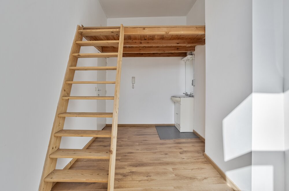 stadswoning-met-5-kamers-en-koer-te-koop-in-centrum-leuven015.jpg