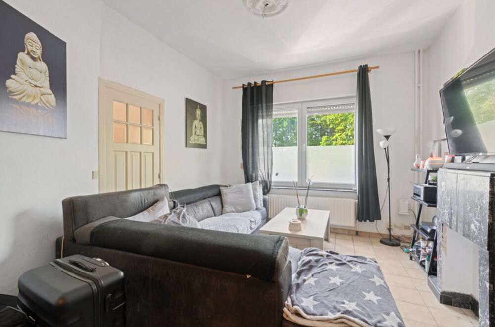 te-renoveren-woning-met-handelsruimte-te-koop-in-herent003.jpg