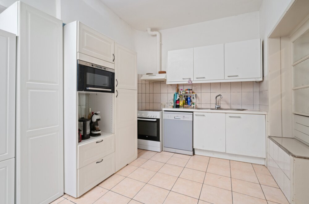 te-renoveren-woning-met-handelsruimte-te-koop-in-herent006.jpg
