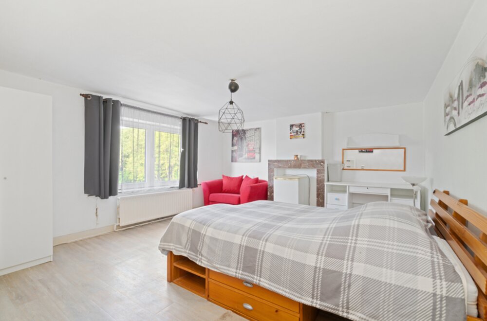 te-renoveren-woning-met-handelsruimte-te-koop-in-herent009.jpg