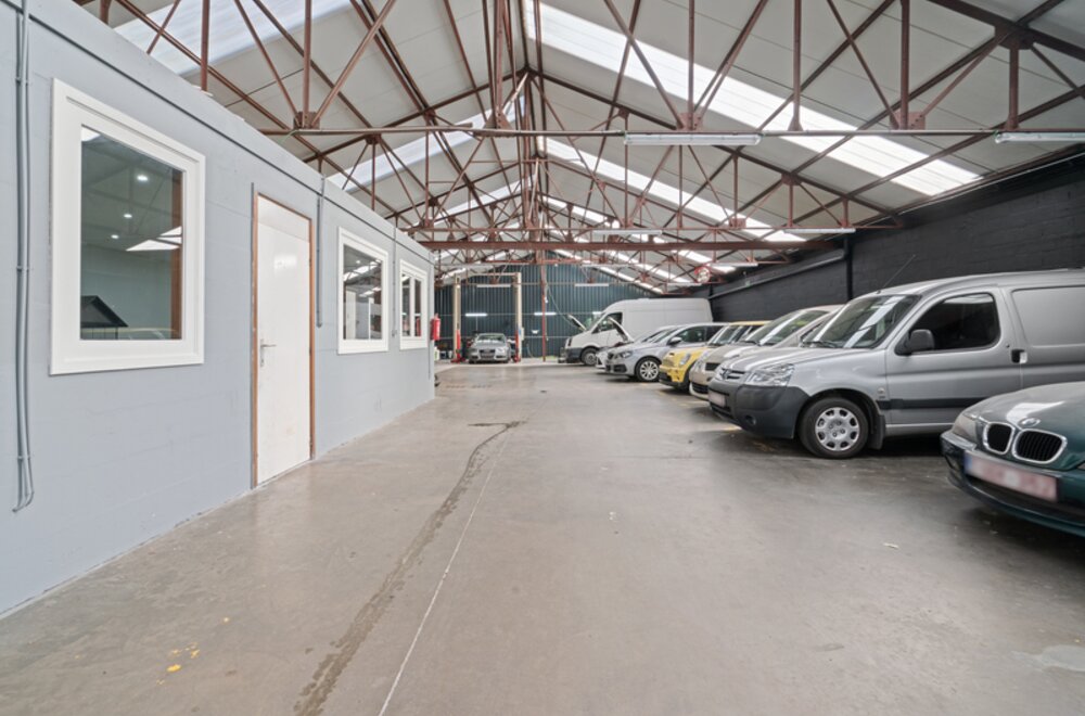 te-renoveren-woning-met-handelsruimte-te-koop-in-herent013.jpg