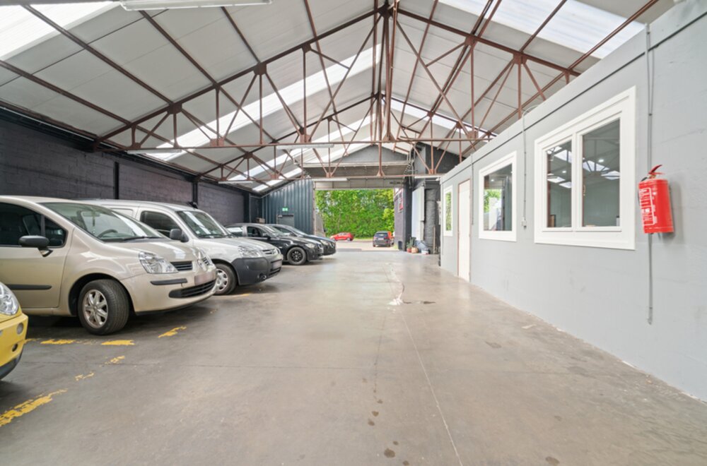 te-renoveren-woning-met-handelsruimte-te-koop-in-herent014.jpg