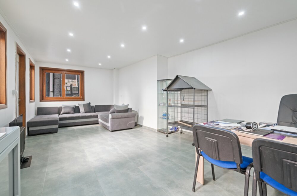 te-renoveren-woning-met-handelsruimte-te-koop-in-herent019.jpg