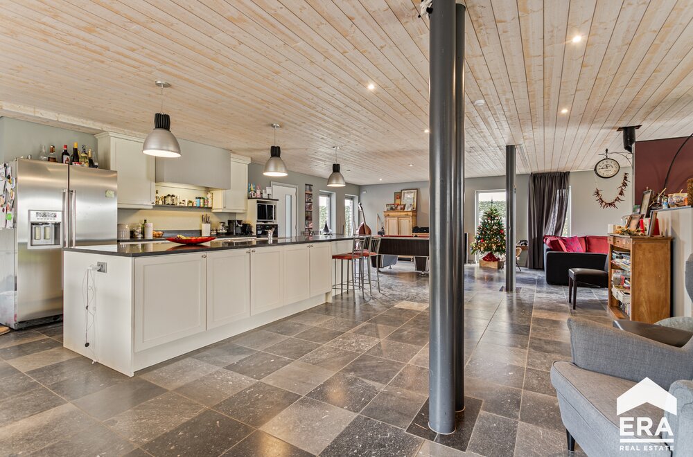 energiezuinige-en-instapklare-woning-met-loods-in-wingene004.jpg