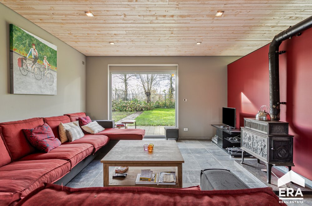 energiezuinige-en-instapklare-woning-met-loods-in-wingene006.jpg