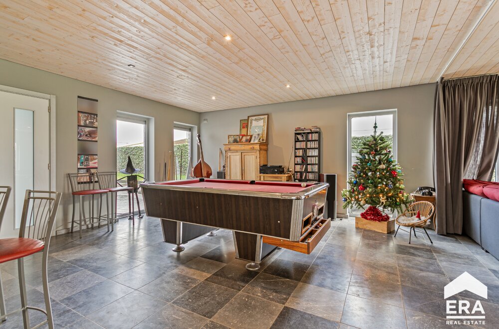 energiezuinige-en-instapklare-woning-met-loods-in-wingene008.jpg
