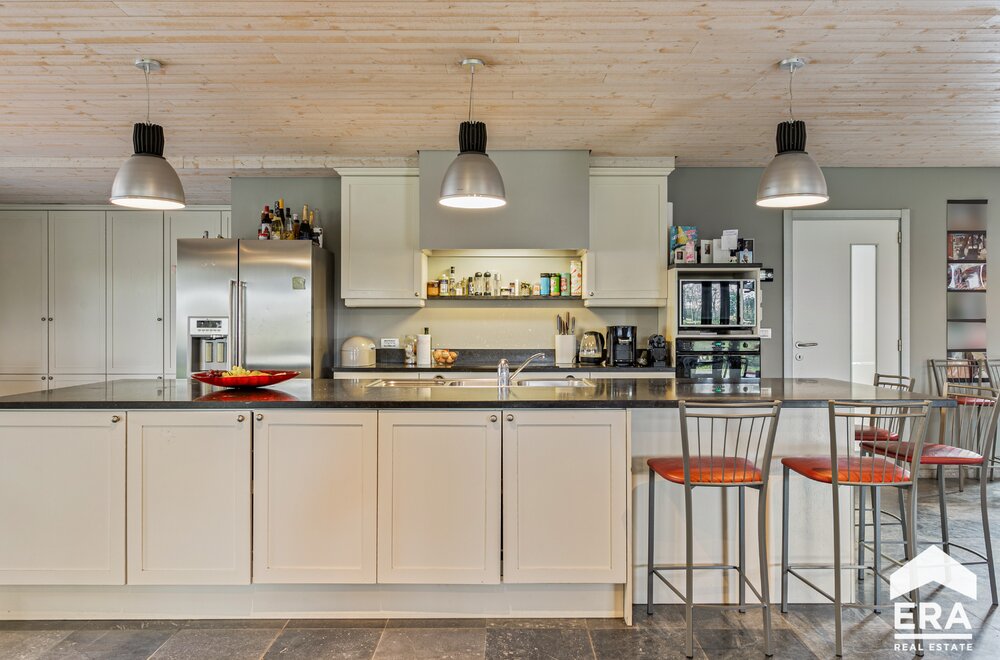 energiezuinige-en-instapklare-woning-met-loods-in-wingene009.jpg