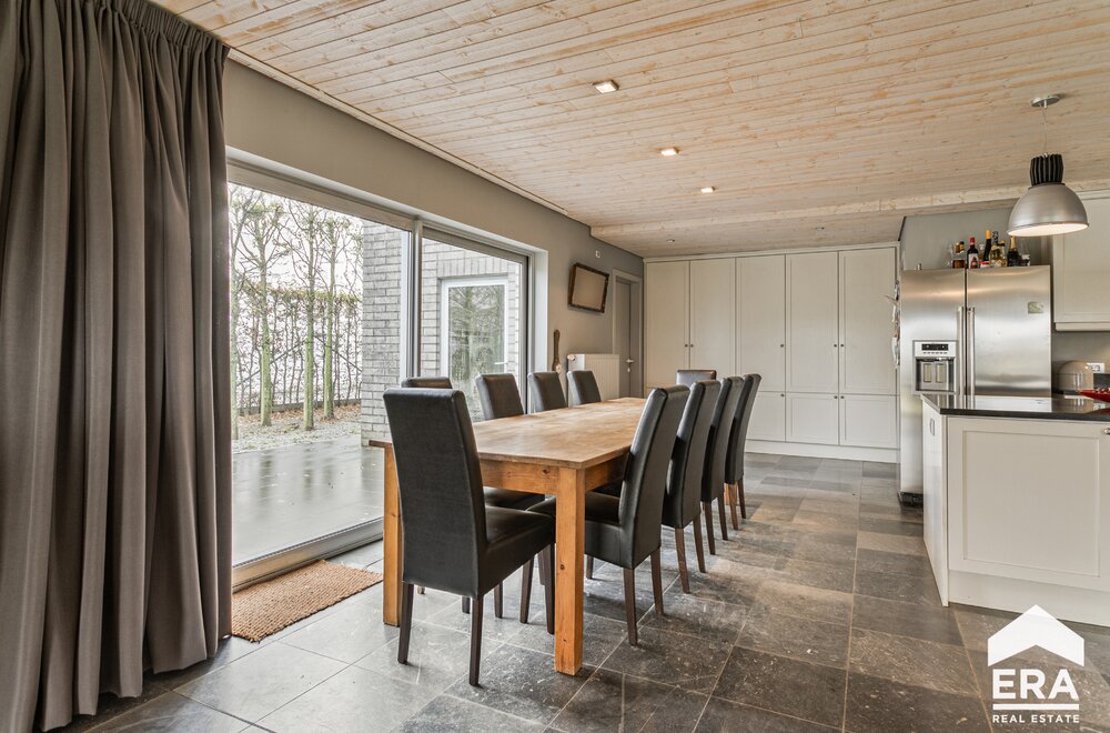 energiezuinige-en-instapklare-woning-met-loods-in-wingene011.jpg