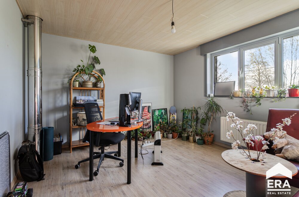 energiezuinige-en-instapklare-woning-met-loods-in-wingene021.jpg