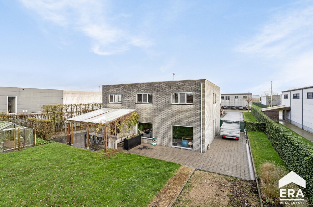 energiezuinige-en-instapklare-woning-met-loods-in-wingene029.jpg