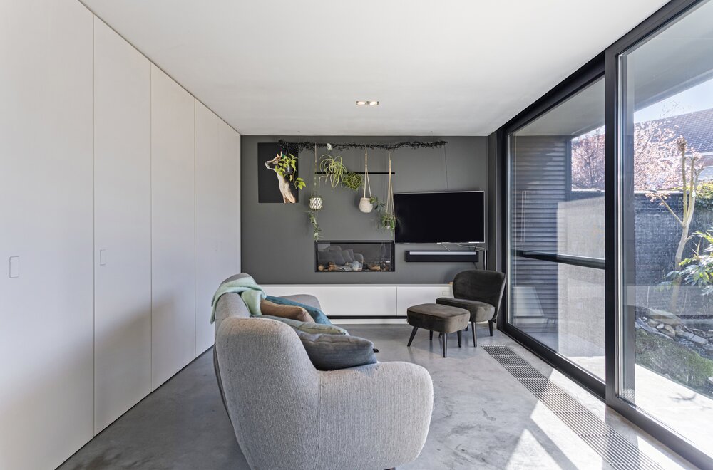 tijdloze-woning-met-ruime-garage-en-gezellige-tuin002.jpg