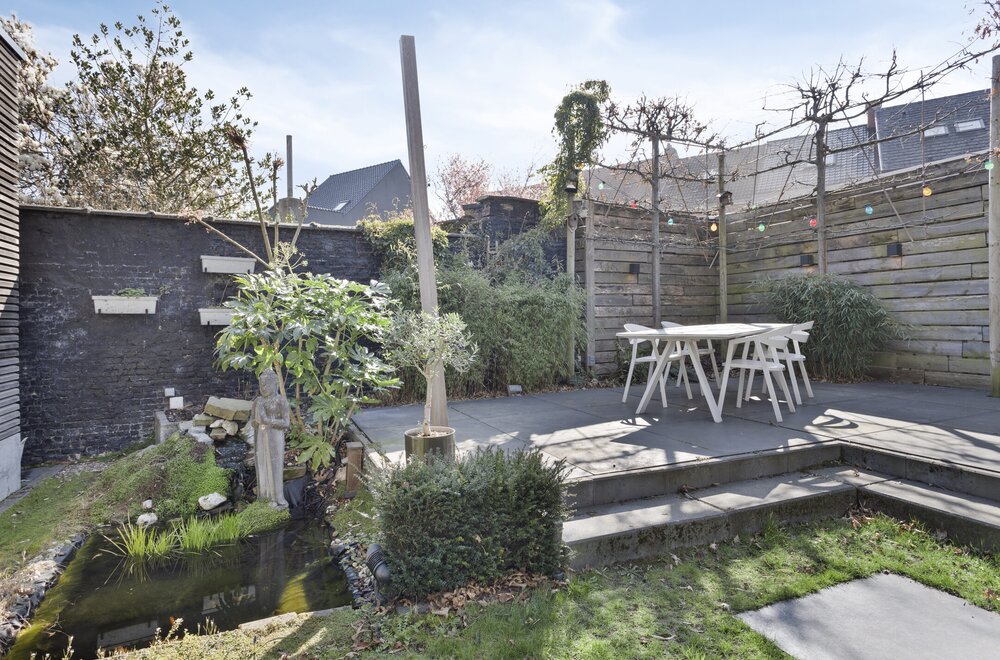tijdloze-woning-met-ruime-garage-en-gezellige-tuin023.jpg