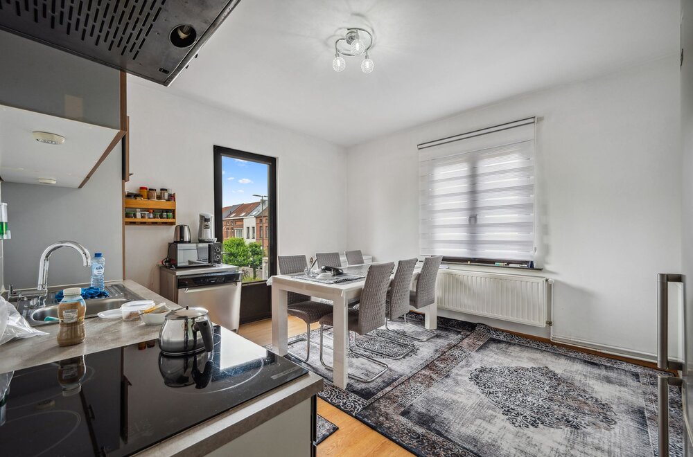 handelsgelijkvloers-appartement-met-3-kamers-en-garagebox007.jpg