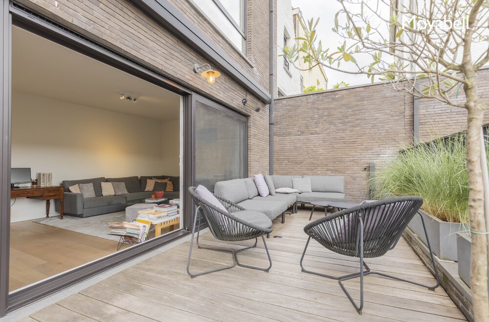 modern-appartement-met-zuidgericht-terras-in-hartje-gent005.jpg