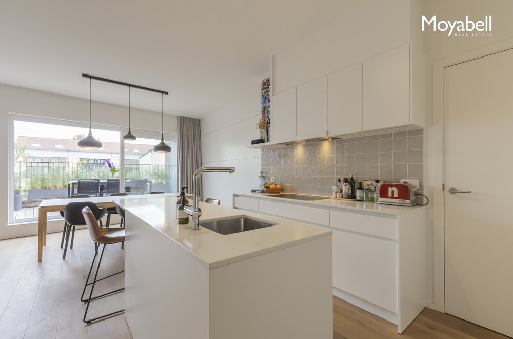 modern-appartement-met-zuidgericht-terras-in-hartje-gent006.jpg