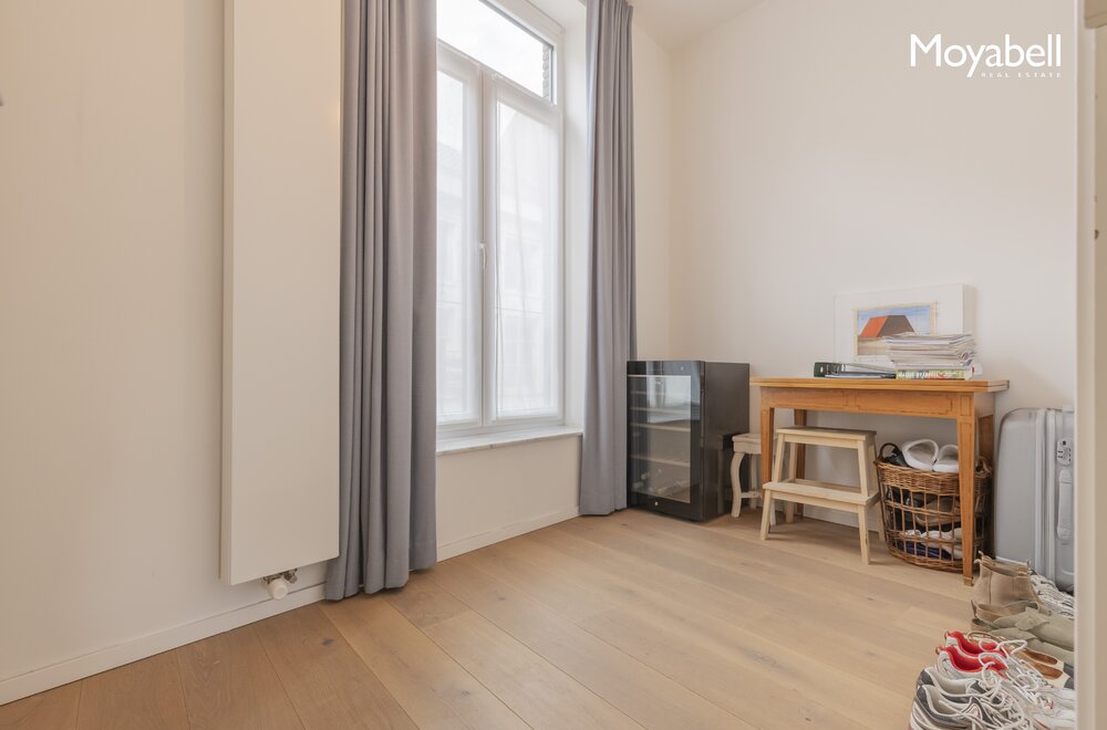 modern-appartement-met-zuidgericht-terras-in-hartje-gent016.jpg