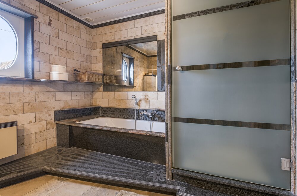 instapklare-open-bebouwing-met-4-slaapkamers-en-ruime-tuin017.jpg