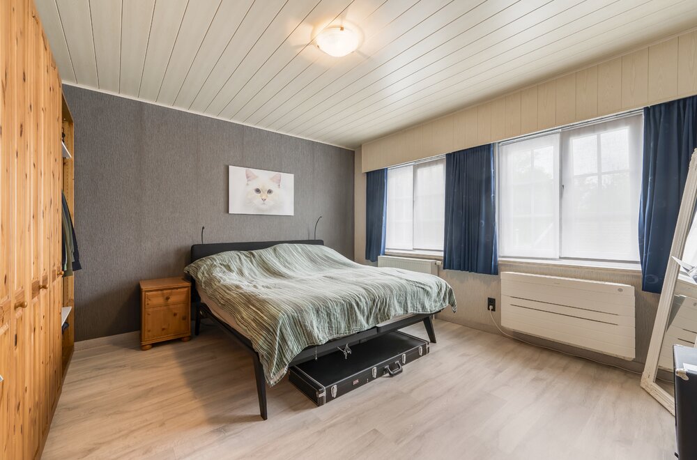 prachtige-gezinswoning-te-koop-in-kruibeke012.jpg