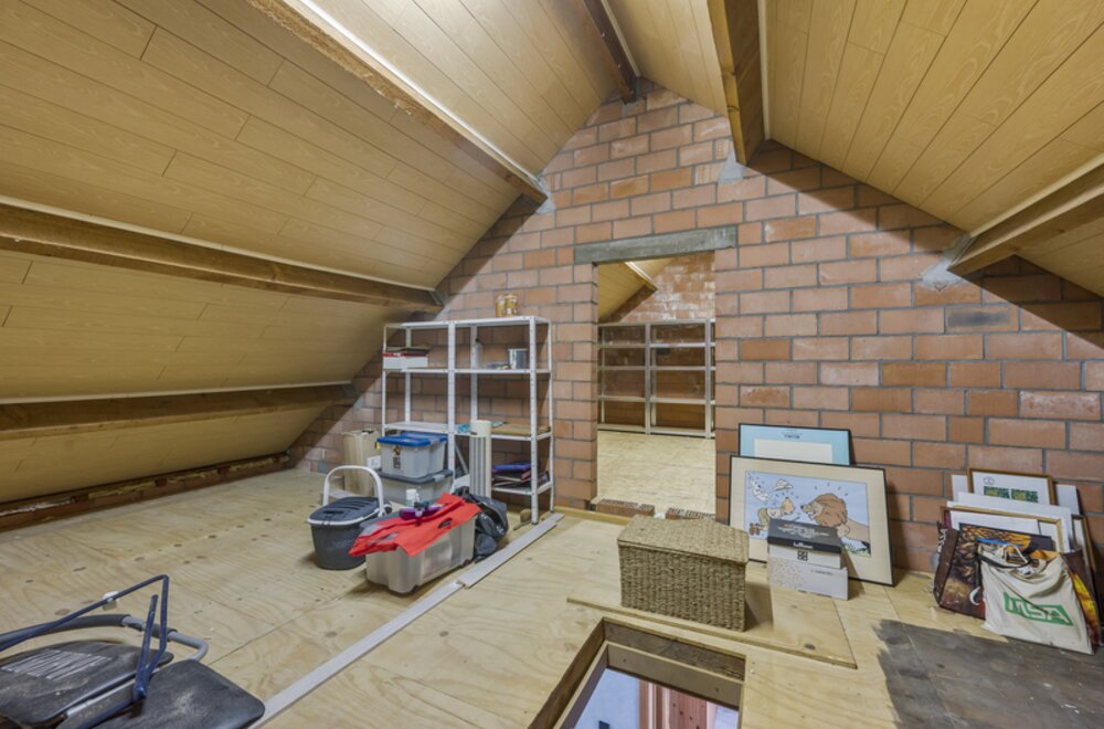 prachtige-gezinswoning-te-koop-in-kruibeke019.jpg