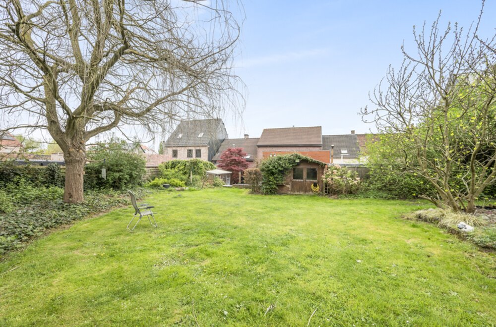 prachtige-gezinswoning-te-koop-in-kruibeke026.jpg