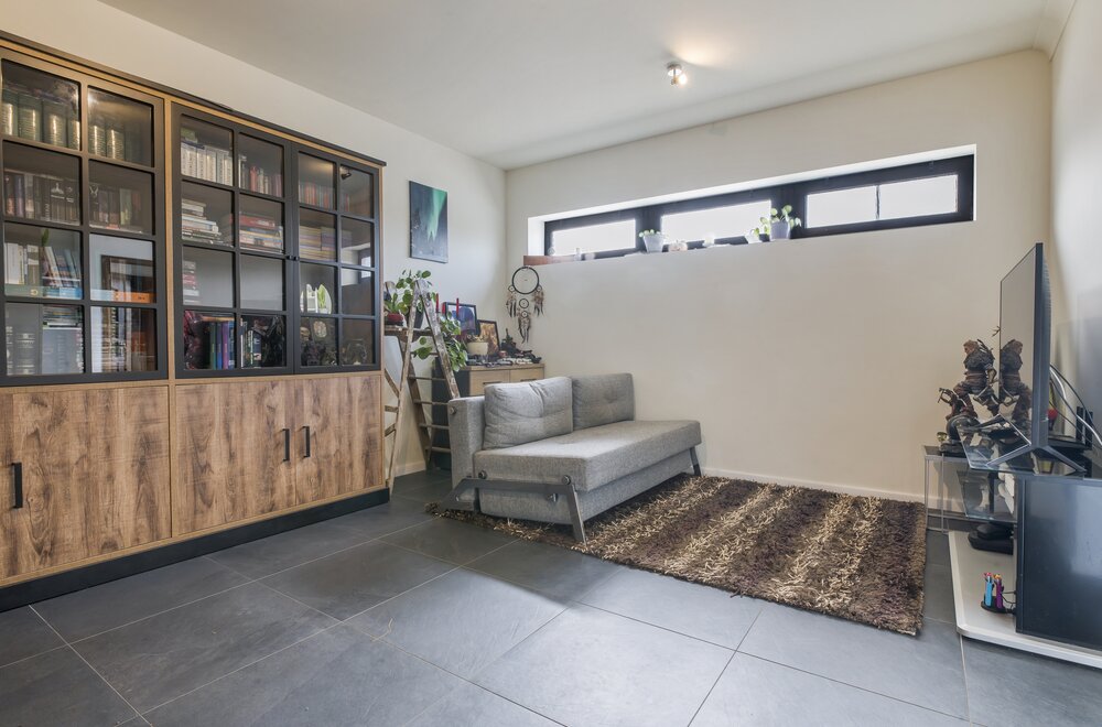 gerenoveerde-meer-gezinswoning-met-5-kamers-tuin-en-garage009.jpg