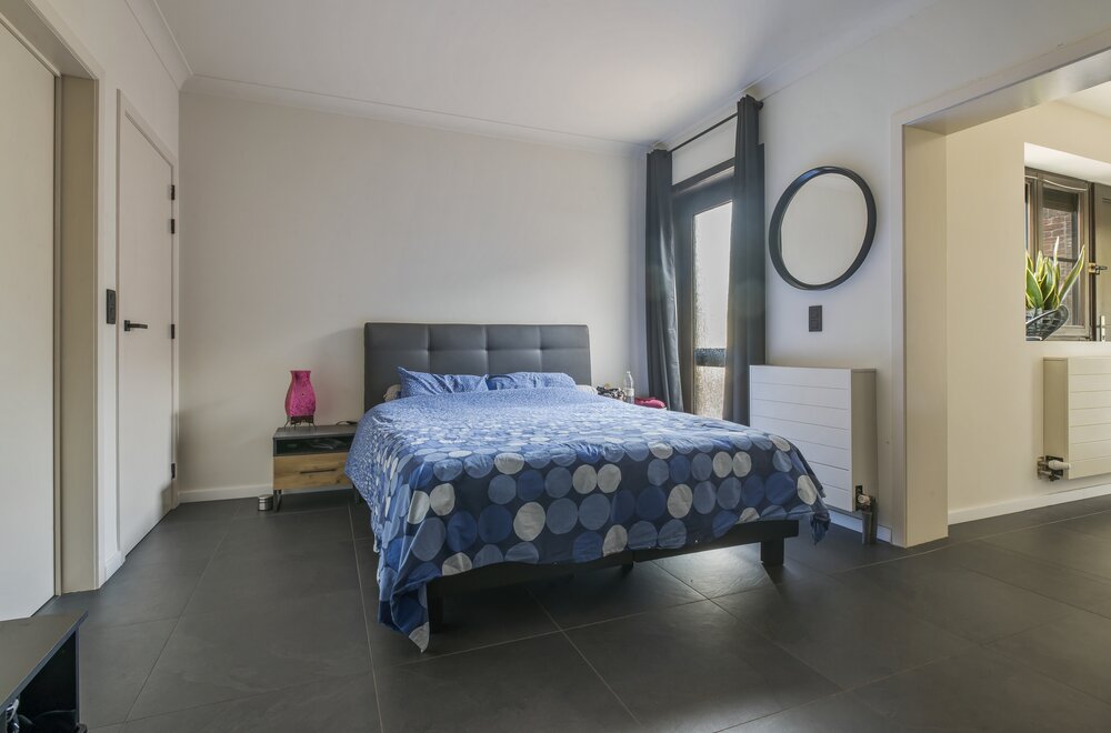 gerenoveerde-meer-gezinswoning-met-5-kamers-tuin-en-garage011.jpg