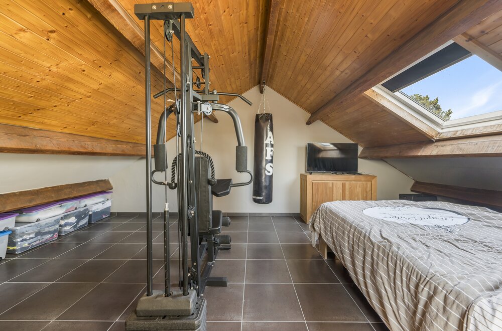 prachtige-woning-met-praktijkruimte-en-wellness-025.jpg