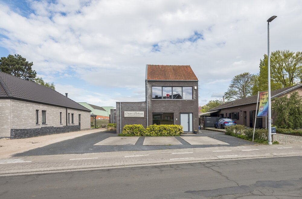 prachtige-woning-met-praktijkruimte-en-wellness-026.jpg