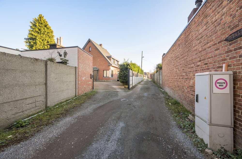 villa-te-koop-in-zwijndrecht-zwijndrecht-met-referentie-19109833115018.jpg