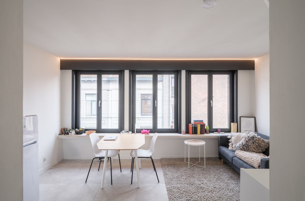 centrum-gent-unieke-investeringsopportuniteit-met-handelsgelijkvloers-en-3-studio-s002.jpg